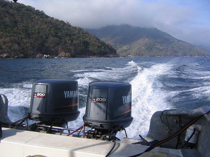 IMG_3760 The local boat drivers took no prisoners! Engine prices are in the range of ten thousand US dollars, go figure...