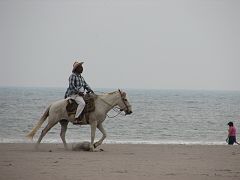 IMG_3967 Horse rider on San Blas beach.