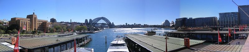 harbourbridge_pan_t My first view in 8 years of the Sydney harbour coming out of the train tunnel at Circular Quay.