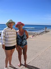 IMG_4096 Aussie babes at the seawater pool.
