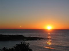 IMG_4229 The sun rose at Byron Bay (Australia's most Easterly point) about 22 minutes ago, before it rose here in Sydney.  This is of course 17 hours before it rose in San Francisco!