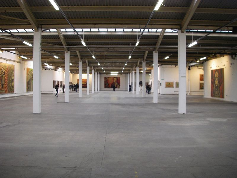 IMGP1834 It's quite the exhibition space.