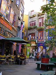 IMGP1750 Colourful Neals Yard.