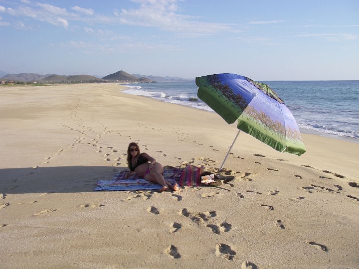IMGP4669.JPG - But soon return as our beach has less people on it!